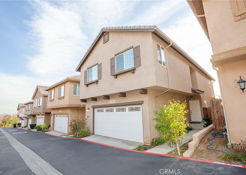 1st image of 14069 Carlton Ln