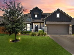 211 Brookside St, Hutto, TX 78634