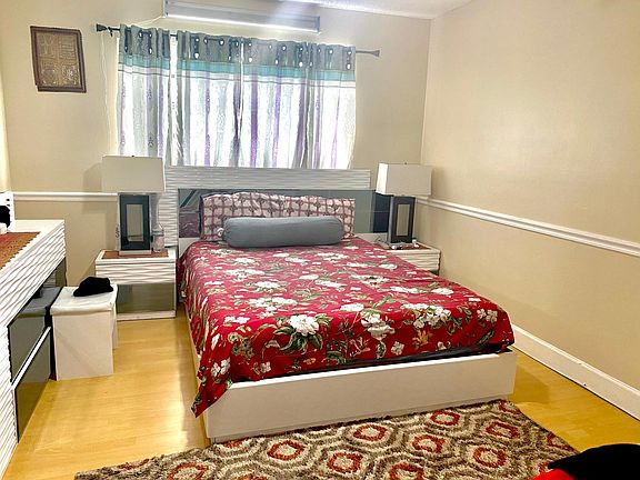 3rd image of 2406-18310 Mediterranean Blvd Unit 2406