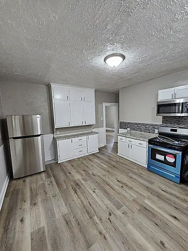 1328 6th Ave #1 Photo 1