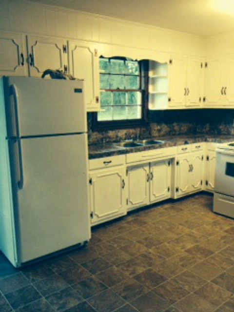 2nd image of 228 Lakeside Dr