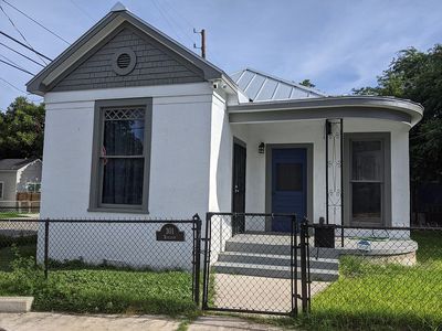 301 Burleson St, San Antonio, TX, 78202
