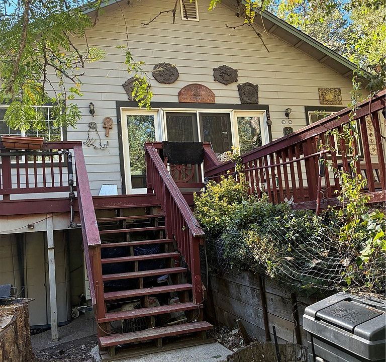 1st image of 303 Thom Rd
