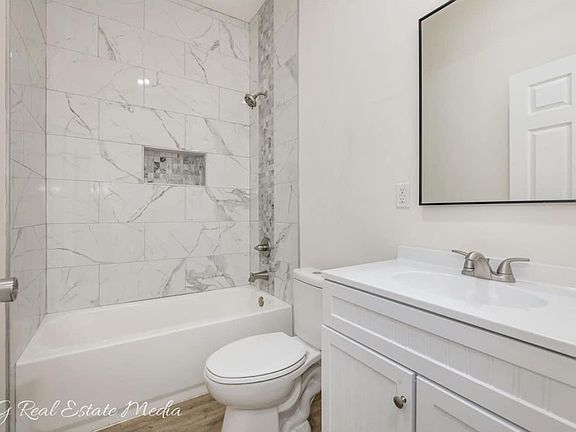2nd image of 3835 Cass Ave