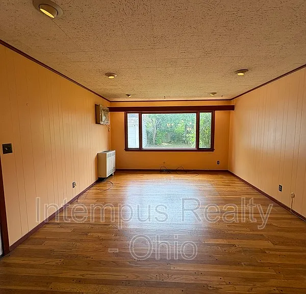 3882 Faversham Rd — Photo 12