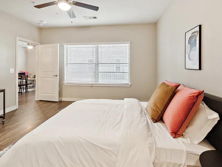 Smart Living at Cypress Creek Apartment Homes — Photo 20