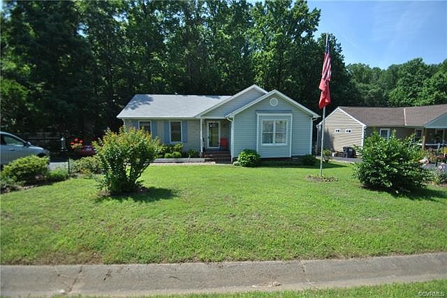 1st image of 2925 Sand Hills Dr