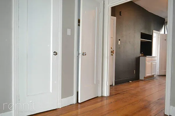 Rented by Rennit Inc. | media 38