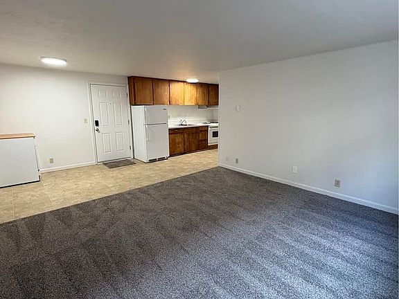 5th image of 1442 E 18th Ave APT 4