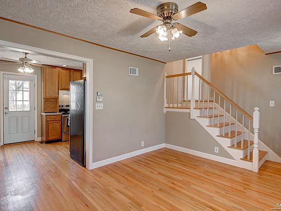 3rd image of 941 S 11th St