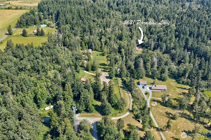 3rd image of 5621 Paradise Lane