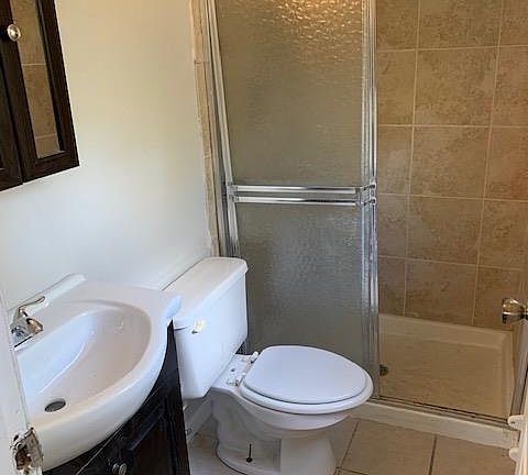 4th image of 6103 Faircrest Dr