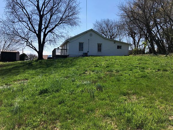 4th image of 7204 Terry Dr