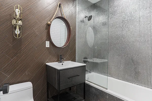 Rented by ERNY LLC | media 10