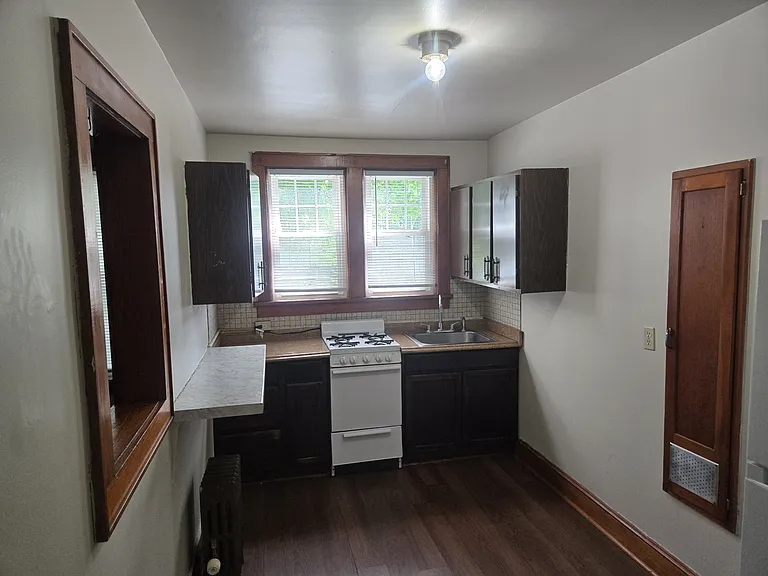 10 Suncrest Ct #3A — Photo 9