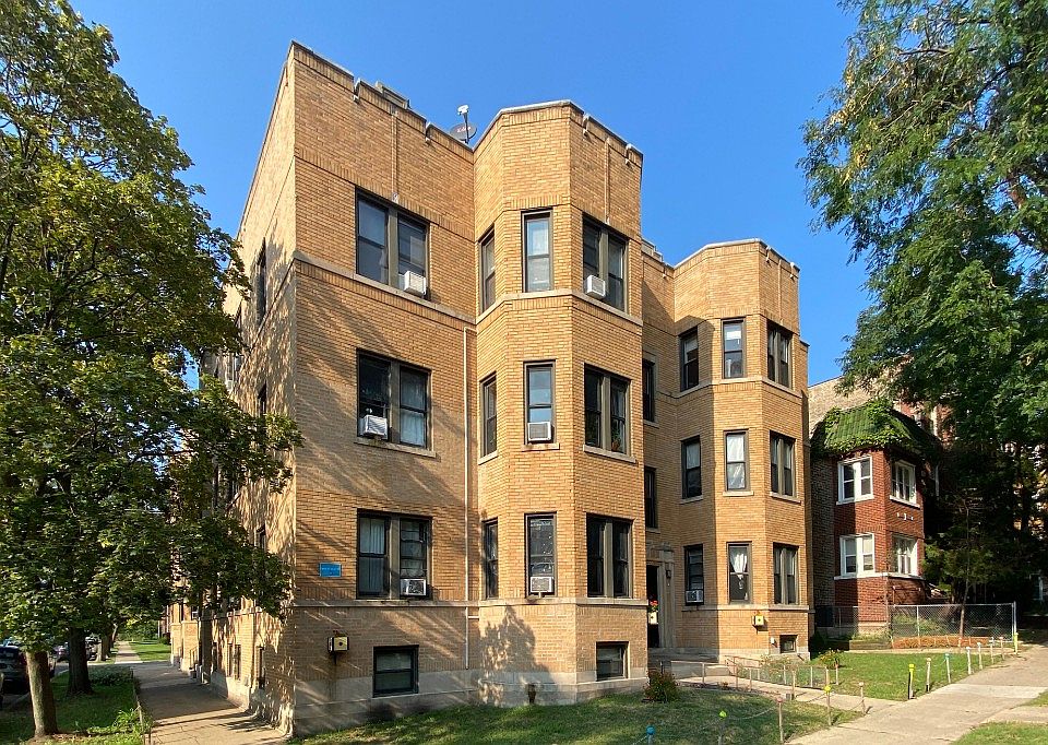 1st image of 6505 N Hoyne Ave #3S