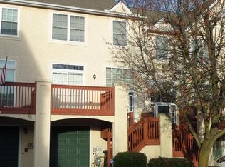 25 Thomas Ln N, Newark, DE 19711