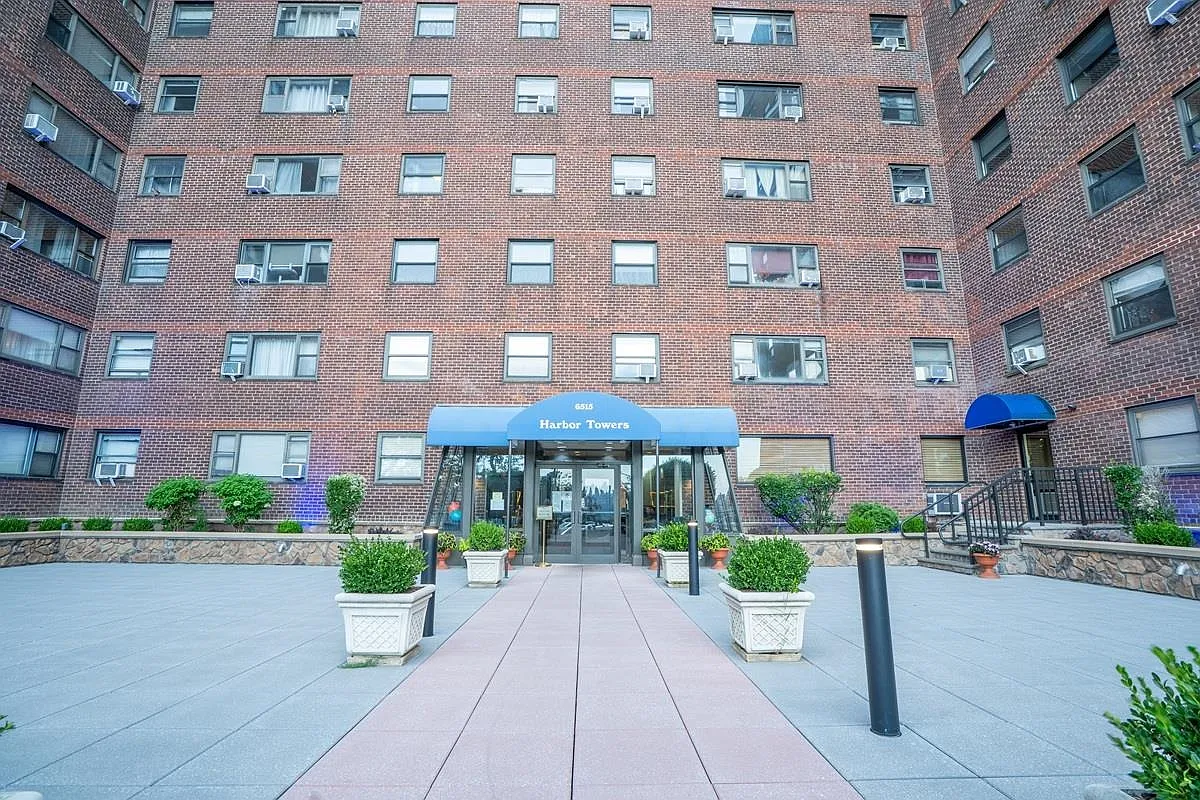 1 bed, 1.0 bath, $2,250 — Photo 1