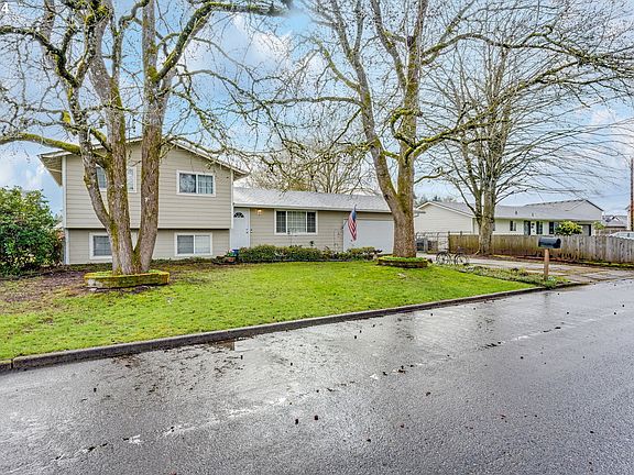 2nd image of 8813 NE 90th Ave
