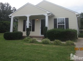 101 Flint Ln, Greer, SC 29651