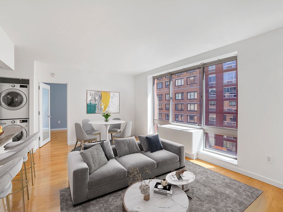 1st image of 555 W 23rd St #Nt11j