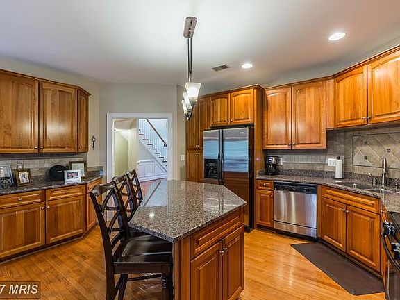 2nd image of 16830 Panorama Dr