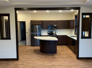 3501 Gateway Dr #113, Eau Claire, WI 54701