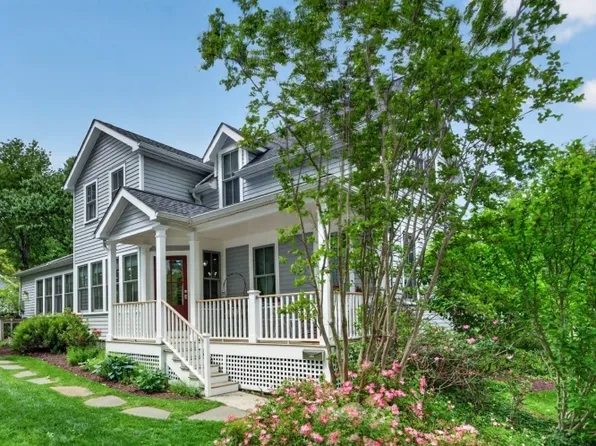 89 Myrtle Ave, Millburn Twp., NJ 07041