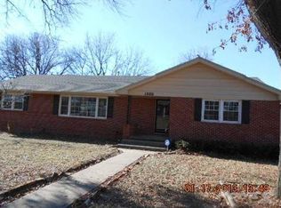 1920 N 33rd St, Saint Joseph, MO 64506