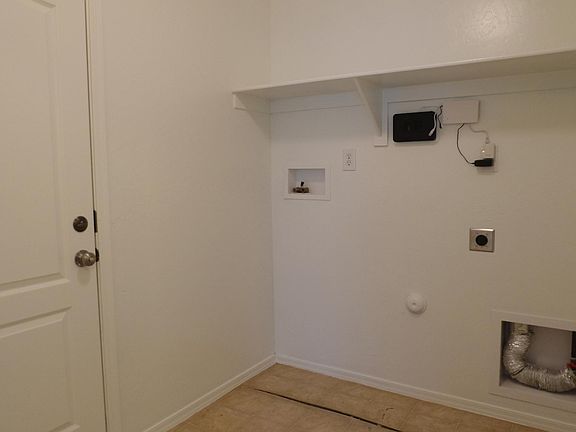 4th image of 5042 E Kittentails Dr