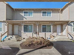 15702 Admiralty Way, Lynnwood, WA 98087