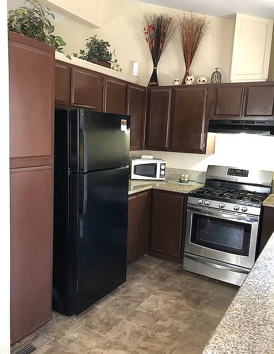 2nd image of 6420 E Tropicana Ave Unit 142