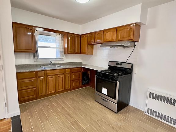 4th image of 204-07 42nd Ave