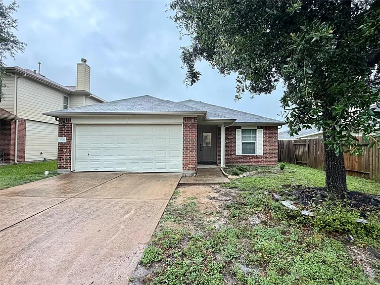 6306 Wellington Meadows Dr — Photo 1