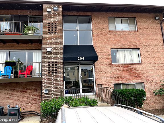 2nd image of 204 E Mason Ave APT 202