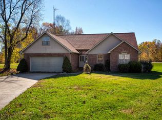 621 S Sleigh Bell Ct, Santa Claus, IN 47579