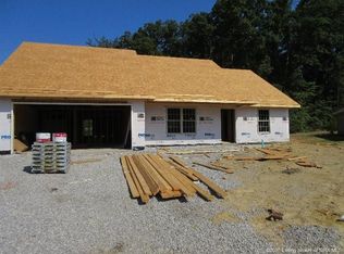2205 Goldenrod Cir, Sellersburg, IN 47172