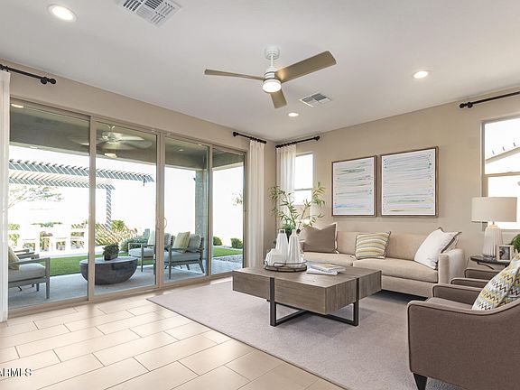 3rd image of 2076 E BROOKLYN Drive
