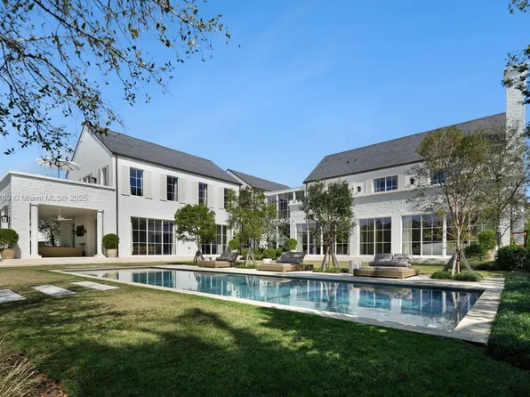 9330 Gallardo St, Coral Gables, FL 33156