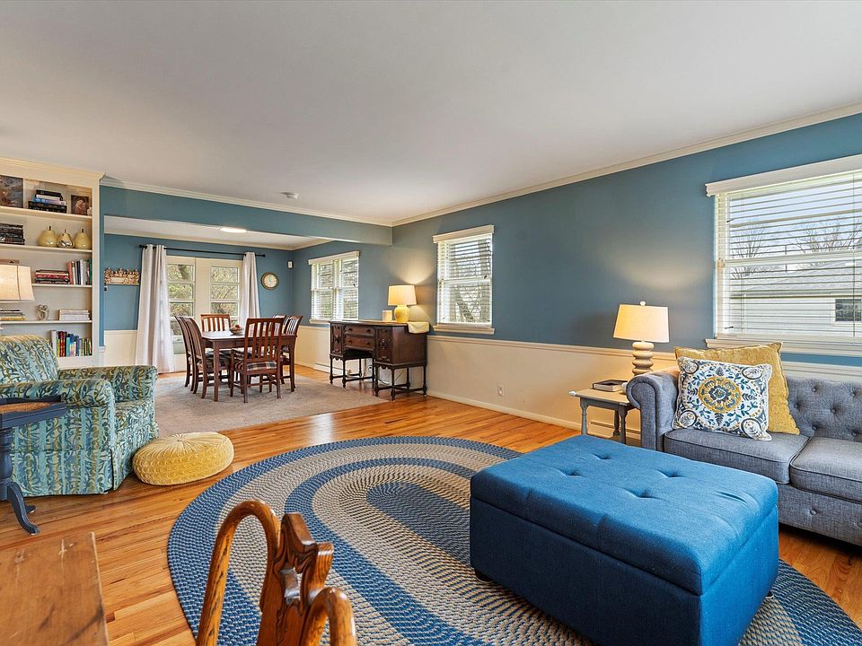 1820 Campeau St, South Bend, IN 46617 Zillow