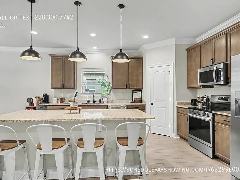 15550 Soaring Loop — Photo 4
