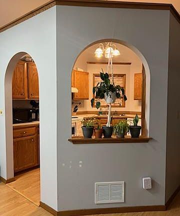 4th image of 13618 Knox Dr
