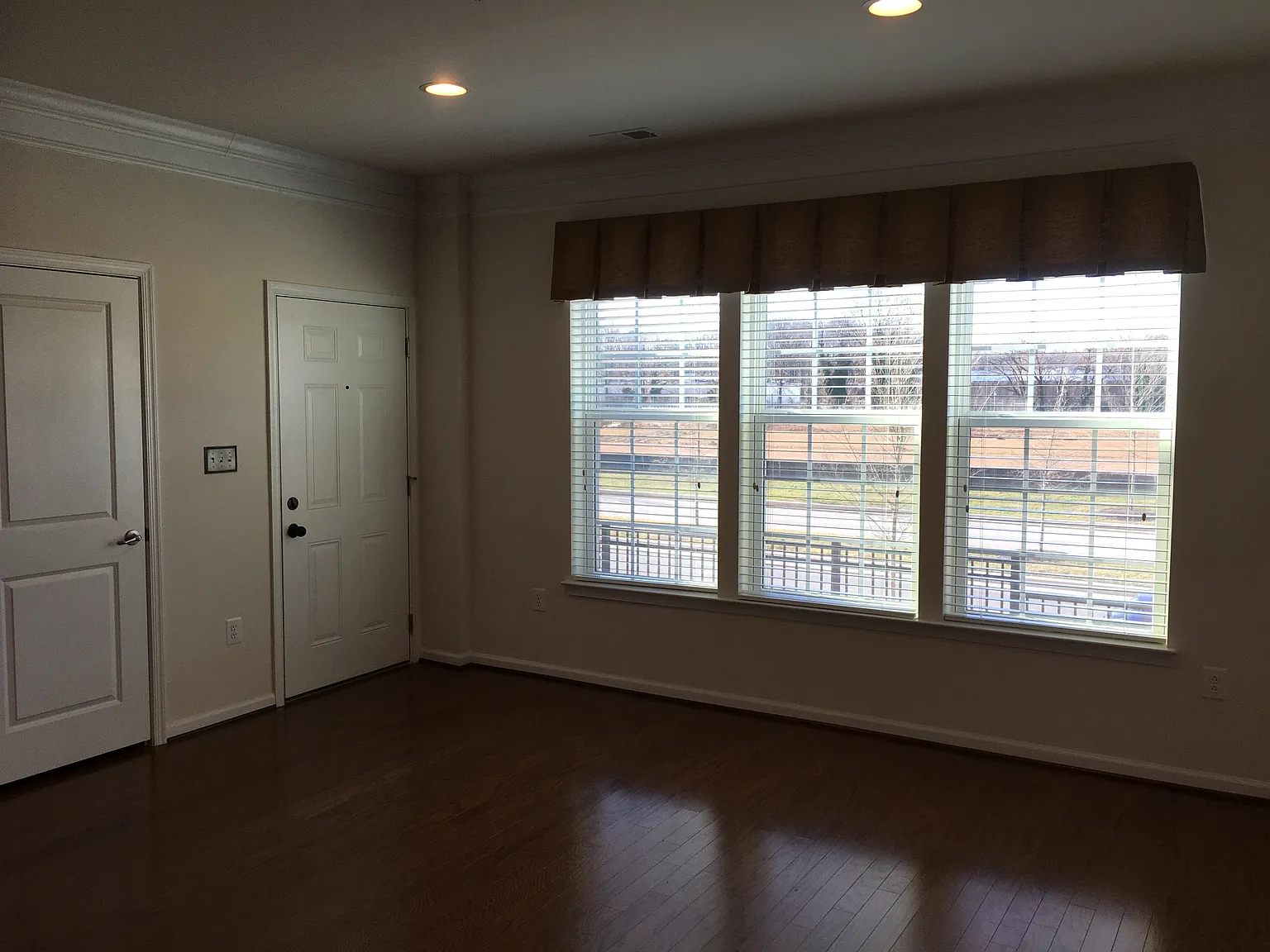 8143 Greenbelt Station Pkwy — Photo 4