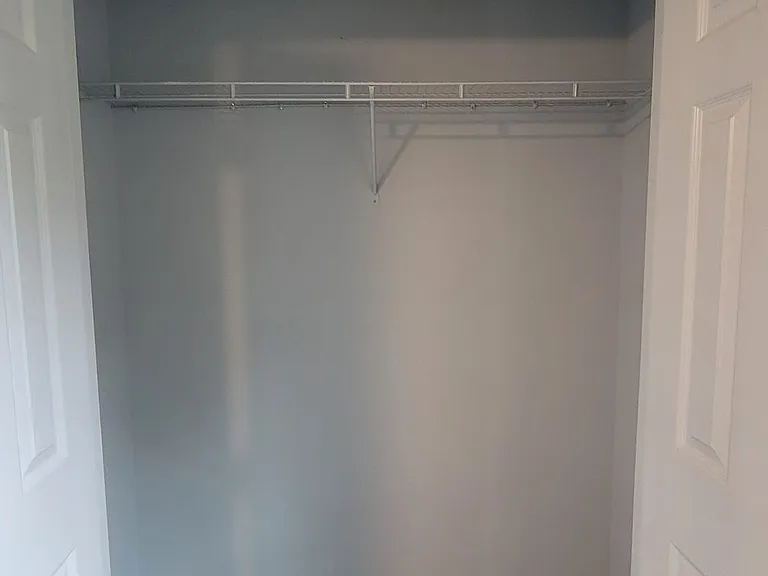 2022 Holmes Ct E — Photo 22