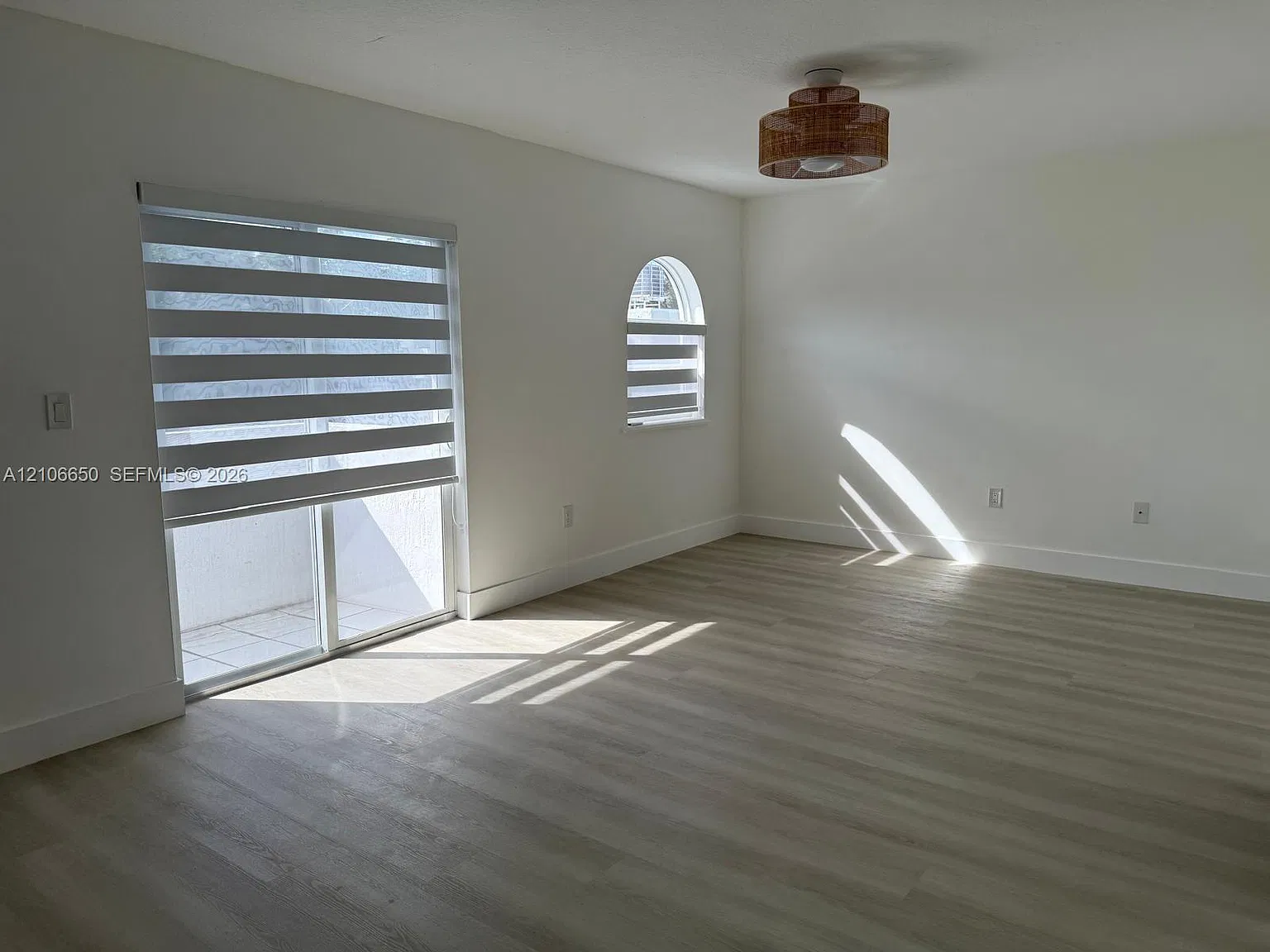 Grove Palms I Condo — Photo 4