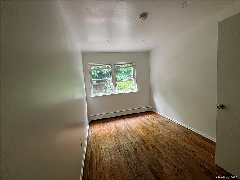 156 Coolidge St — Photo 10