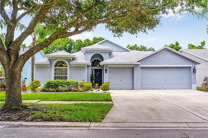1st image of 9719 Bay Colony Dr