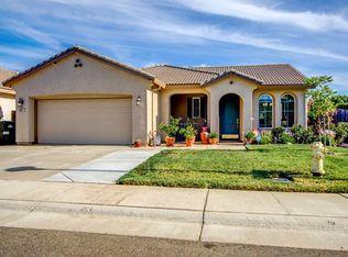 5637 Ridgepoint Dr, Antelope, CA 95843