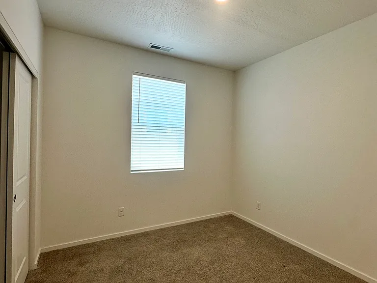 5282 E Norma Ave — Photo 12