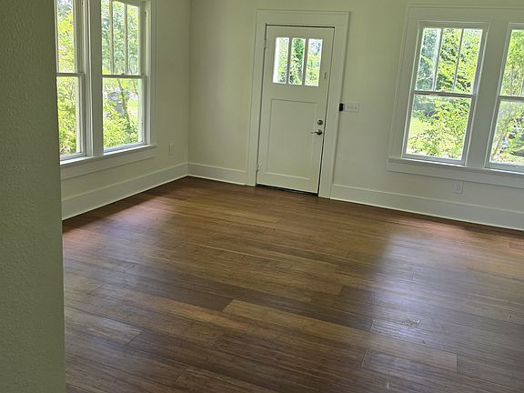 5th image of 136 Egypt Rd